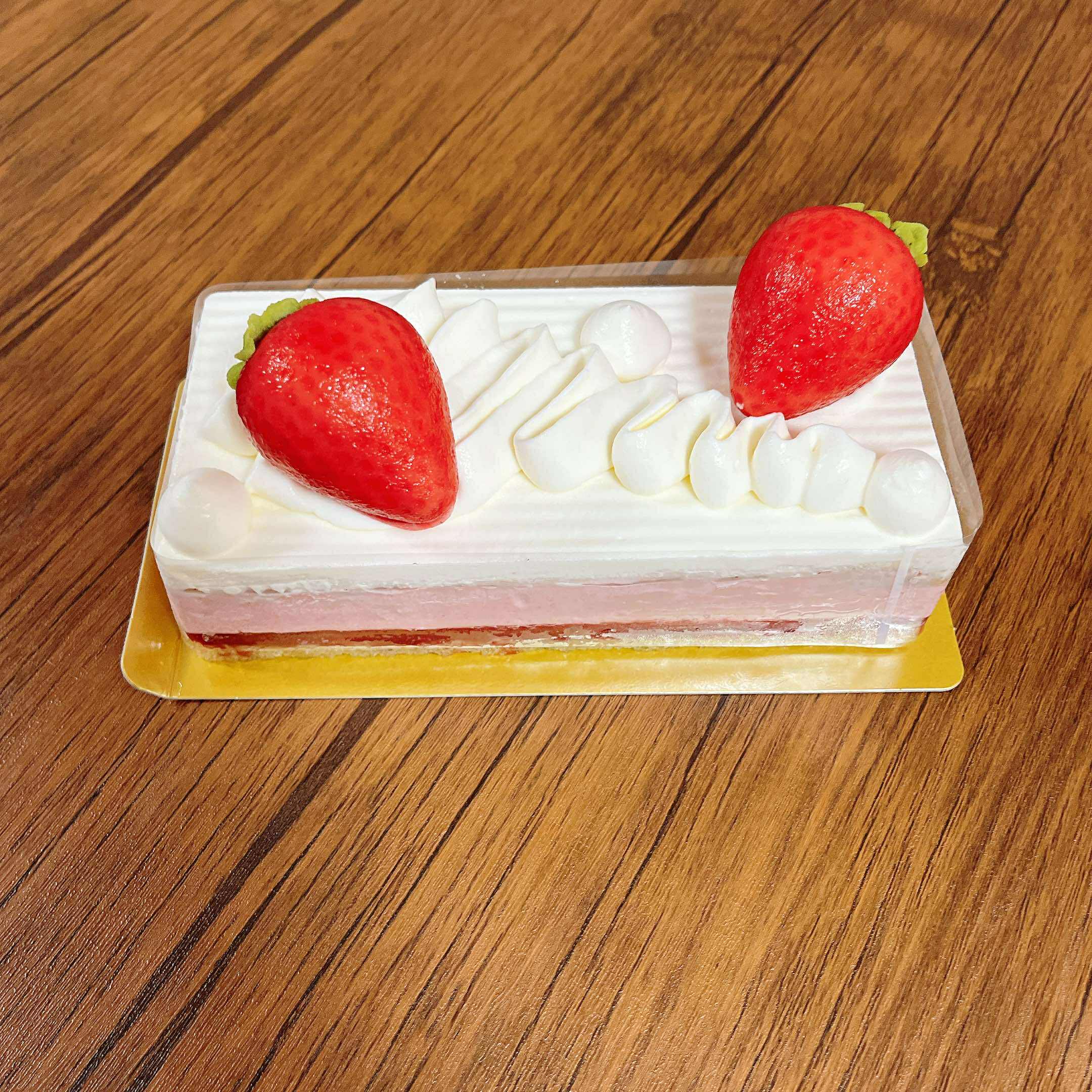 苺ちゃんのショートケーキ | ハシビロ香房カフェ